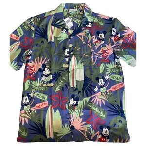 Disney Parks Mickey Resort Vacation Forest Print Button-Down Shirt S NWT